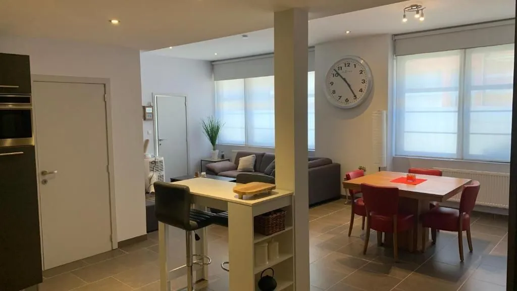 Du Montstraat woonkamer